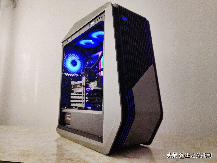 机械师f117-x游戏主机测评,机械师f117-vi78750h1050ti测评