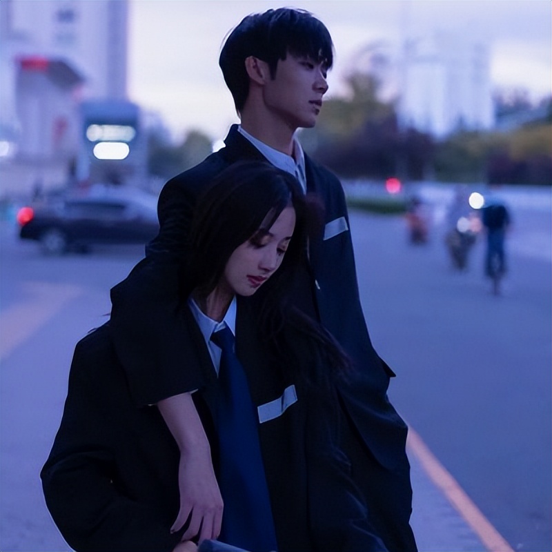 氛围感情侣头像海边双人,情侣微信头像一男一女唯美有意境