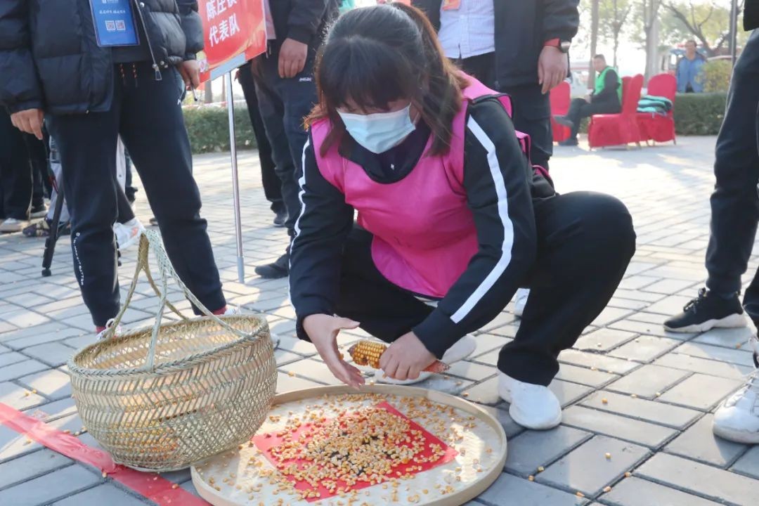 庆丰收运动会舞蹈,庆丰收趣味运动会