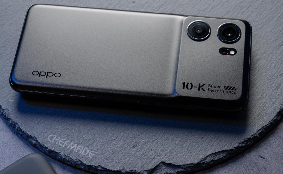 OPPO是懂用户的，5000mAh+67W，5nm高性能手机降至1425元