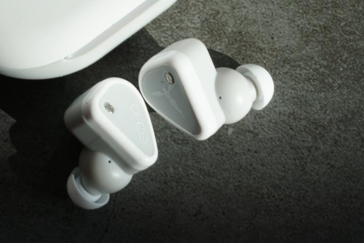 拿有线耳机的标准评价ECHO——很强但只在TWS中强