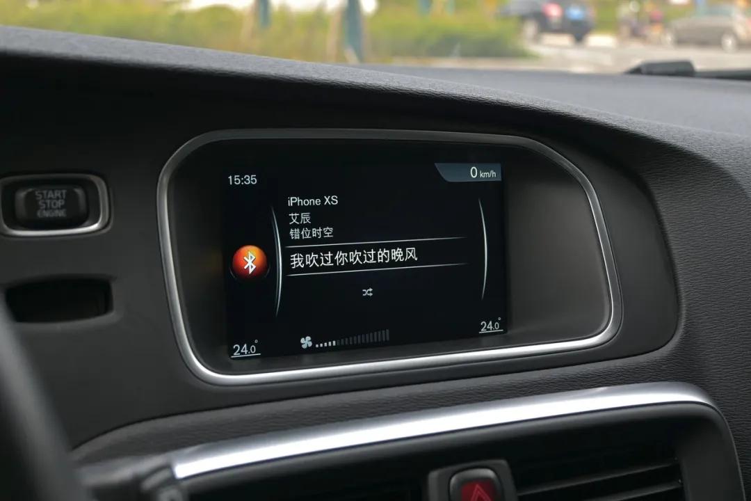 沃尔沃v40算钢炮吗,二手沃尔沃v402018款