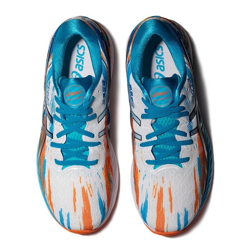 如何清洗球鞋干净且不伤鞋,球鞋白边脏了怎么洗鞋