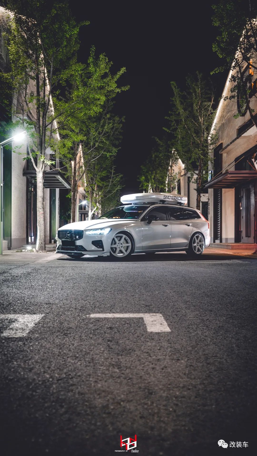 沃尔沃v60黑武士改装,深度试驾全新沃尔沃v60