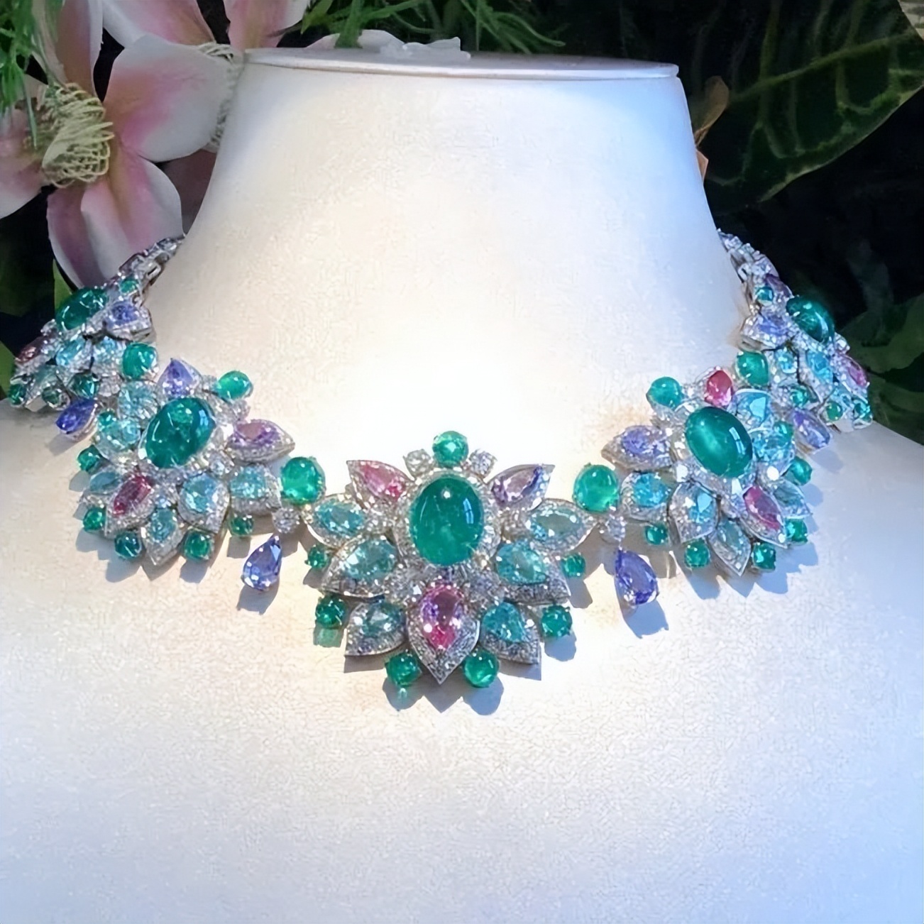 宝格丽明星珠宝晚宴直播,宝格丽晚宴明星珠宝价格