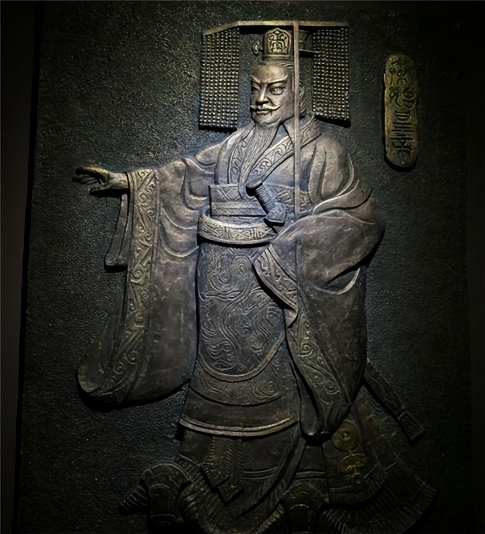 为什么古代人穿的鞋子脚尖竖起来,鞋子前头翘起来怎么办