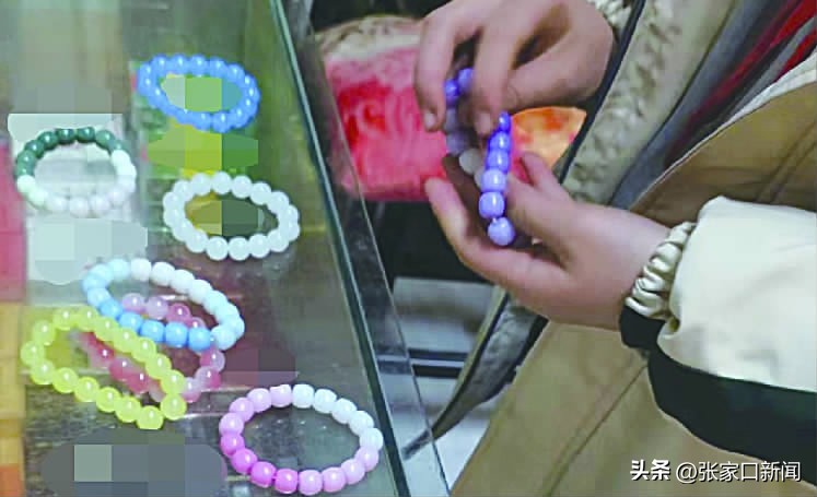 您家小孩开始盘串了吗,小朋友们盘串