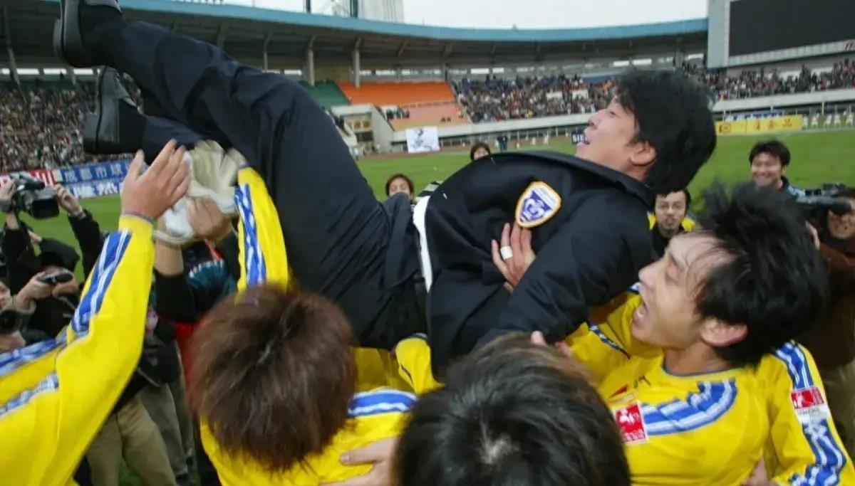 瓒崇悆寰愬紭,瓒崇悆寰愬紭鏂伴椈