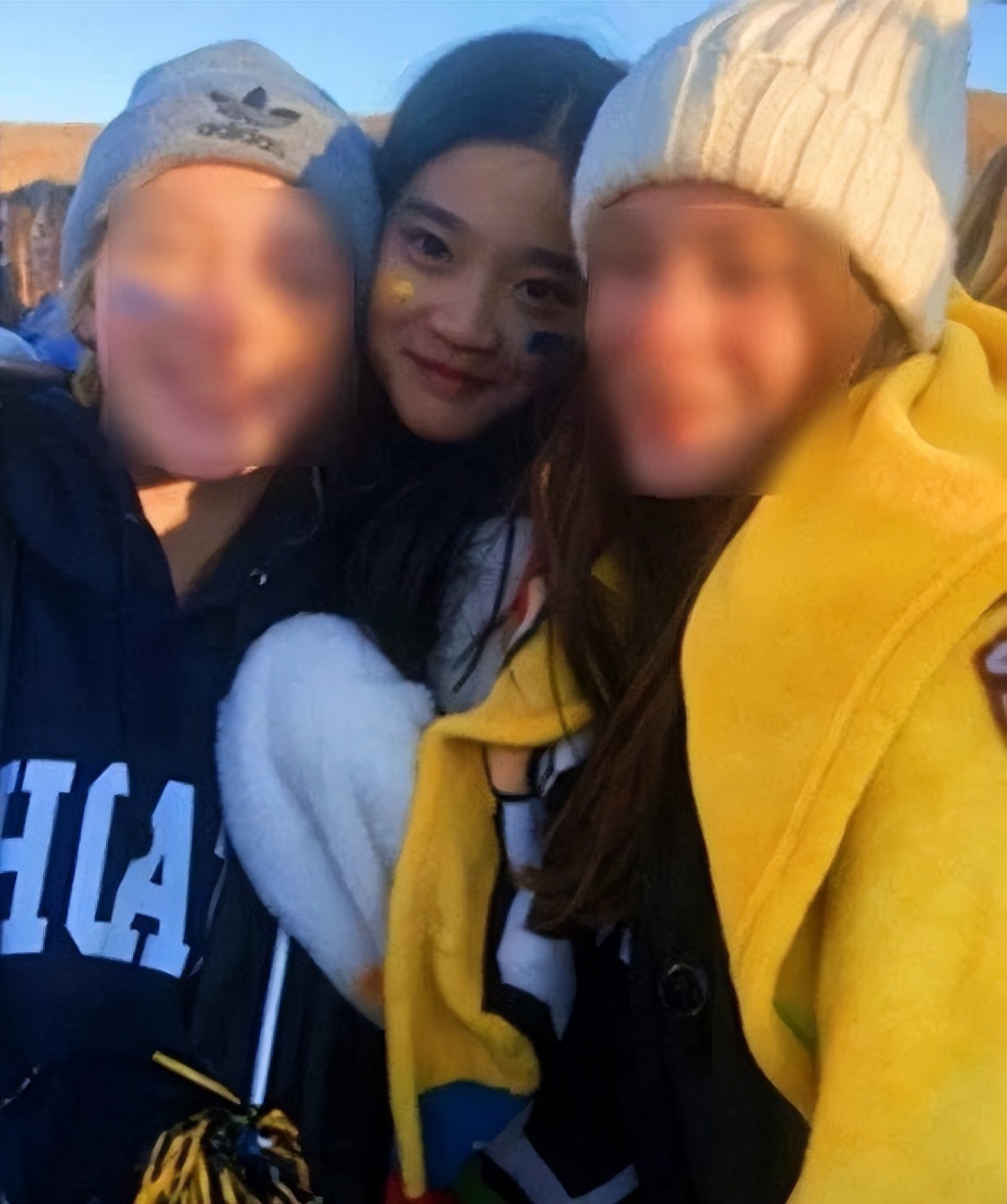 与川普女儿是校友，百亿千金却穿平价卫衣，喜欢和平民子女交朋友