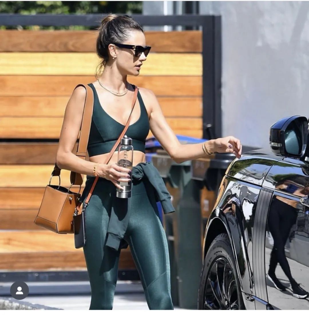 想走维密吗？买个杯子!