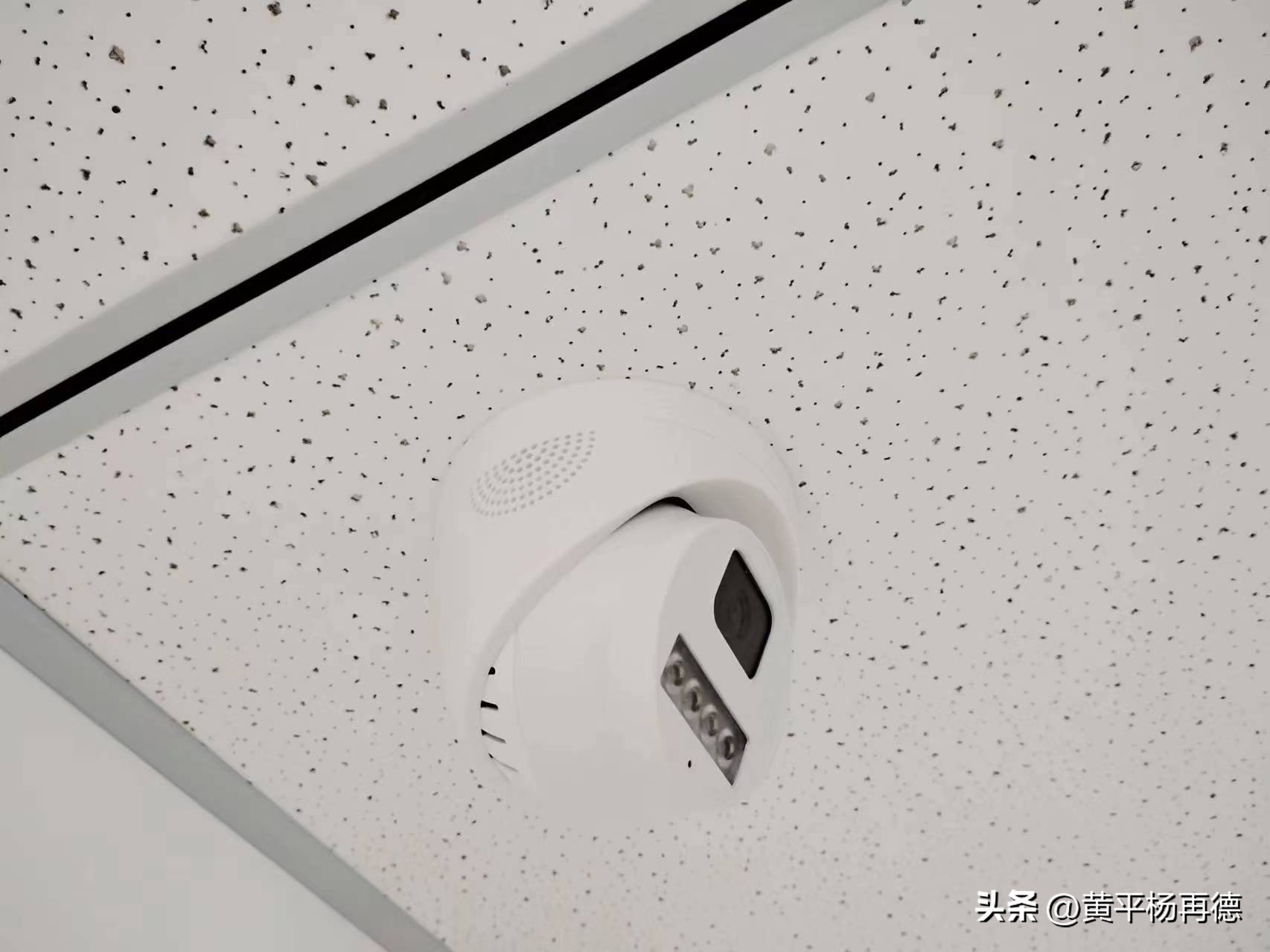 保修期内摄像头维修免费吗,电信摄像头坏了找人维修要钱吗