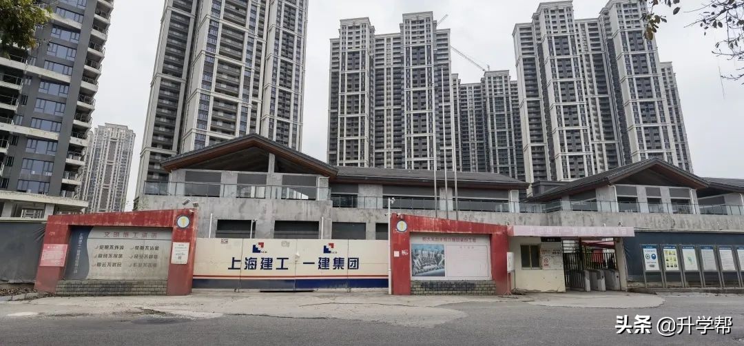 成都恒大天府半岛房子还敢买吗,成都天府新区烂尾楼