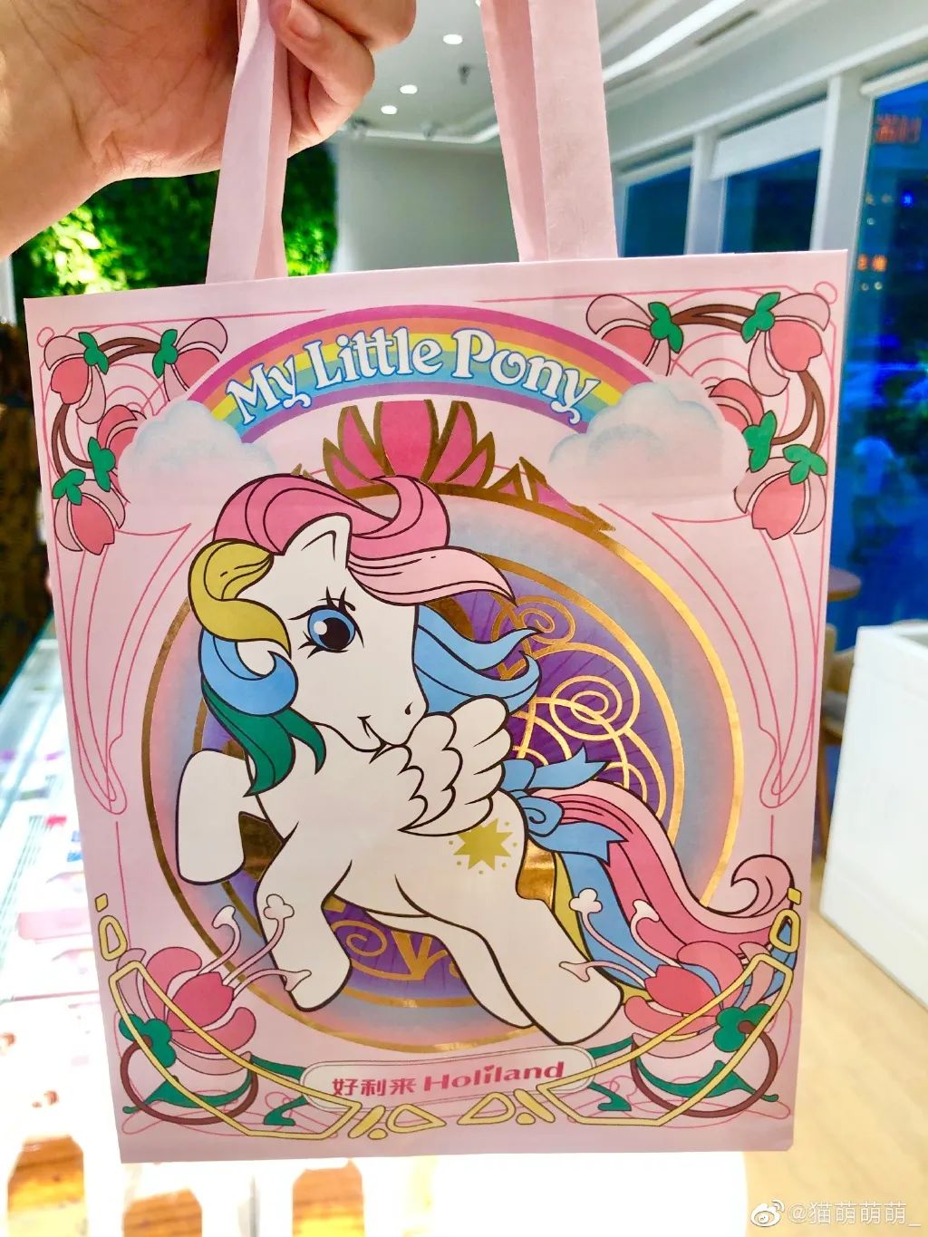 好利来蒲公英空气巧克力纸袋,纸袋创意设计概念设计