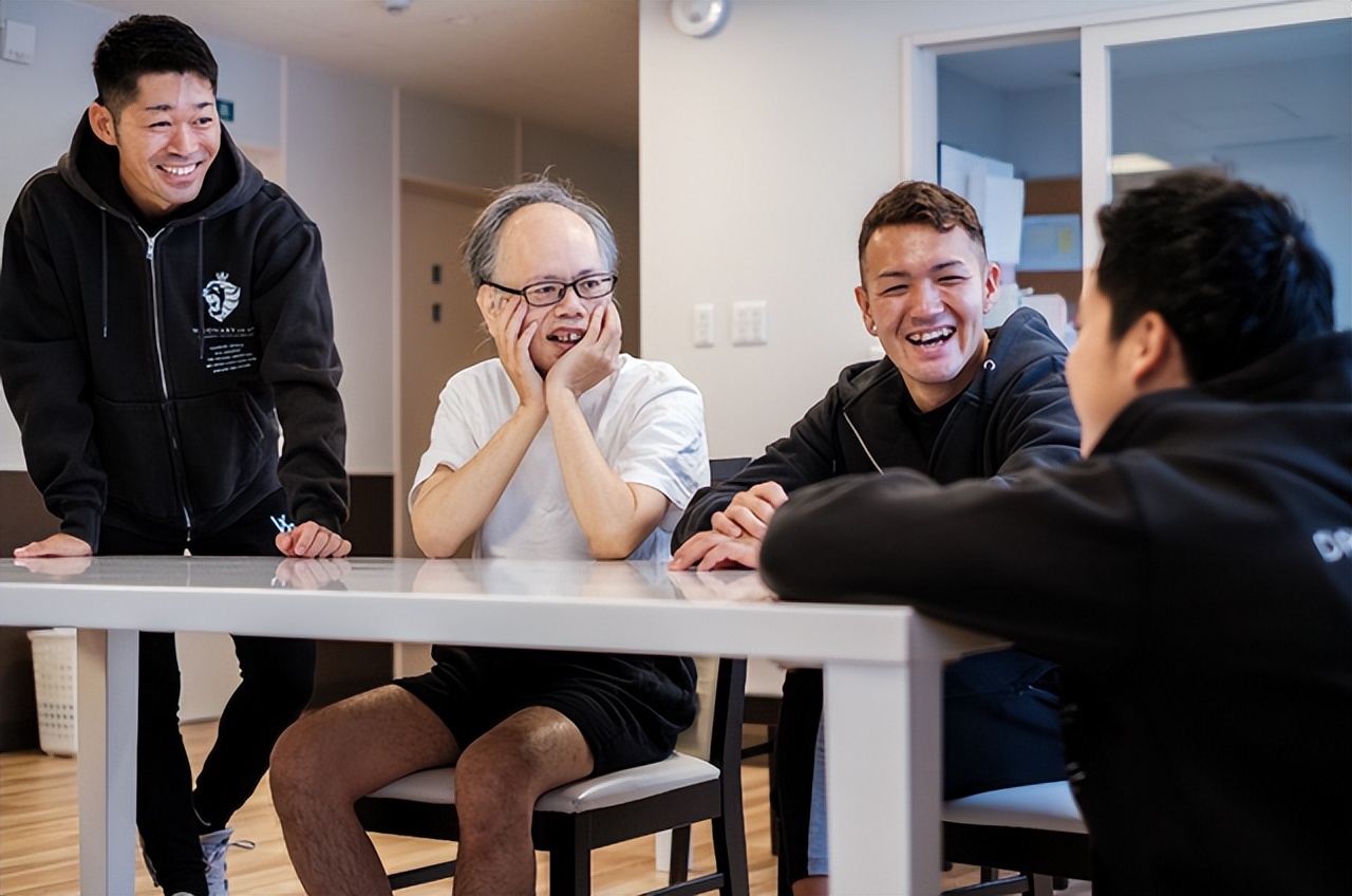 日本老人公寓养老,日本养老公寓出售