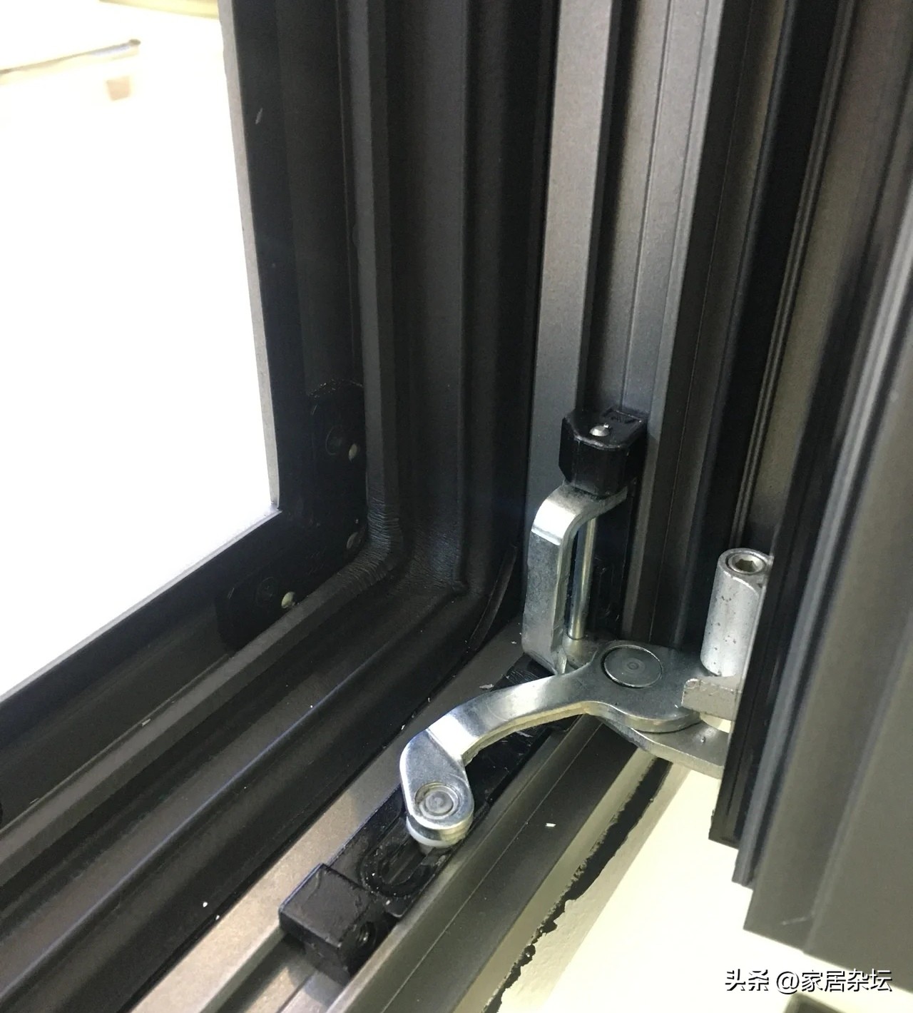 内开内倒窗优势,内倒平移窗缺点是什么