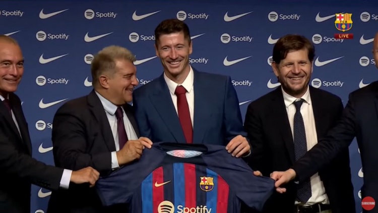 巴萨恶心的比赛,巴萨恶心操作