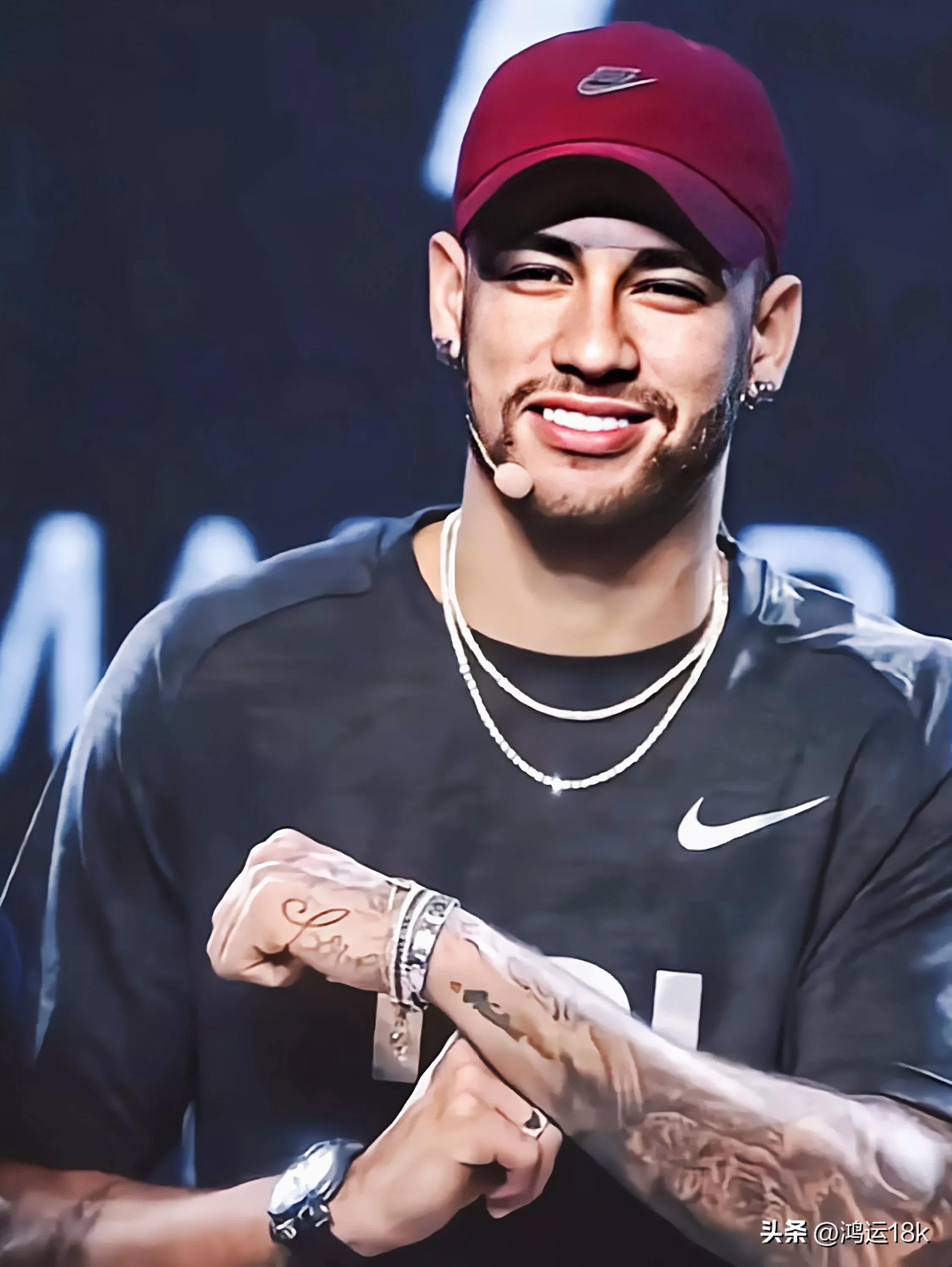 巴西的足球明星内马尔照片,巴西内马尔帅气视频