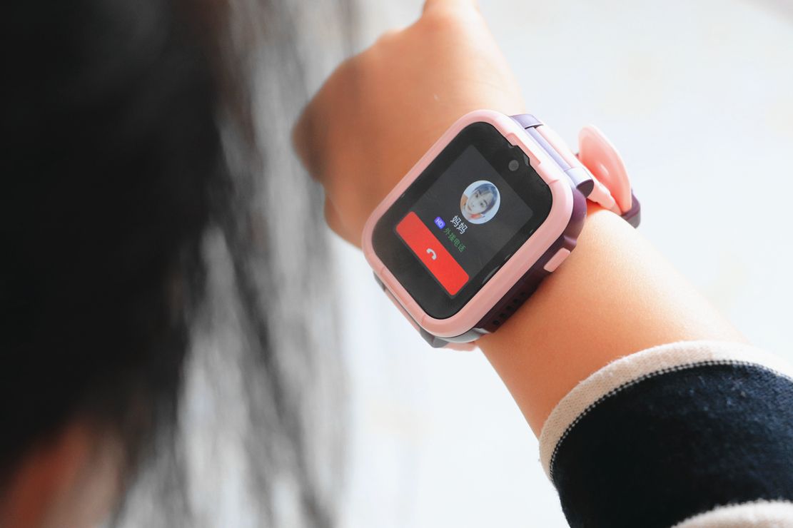 360儿童电话手表10x功能,360儿童手表10xlite是360的吗