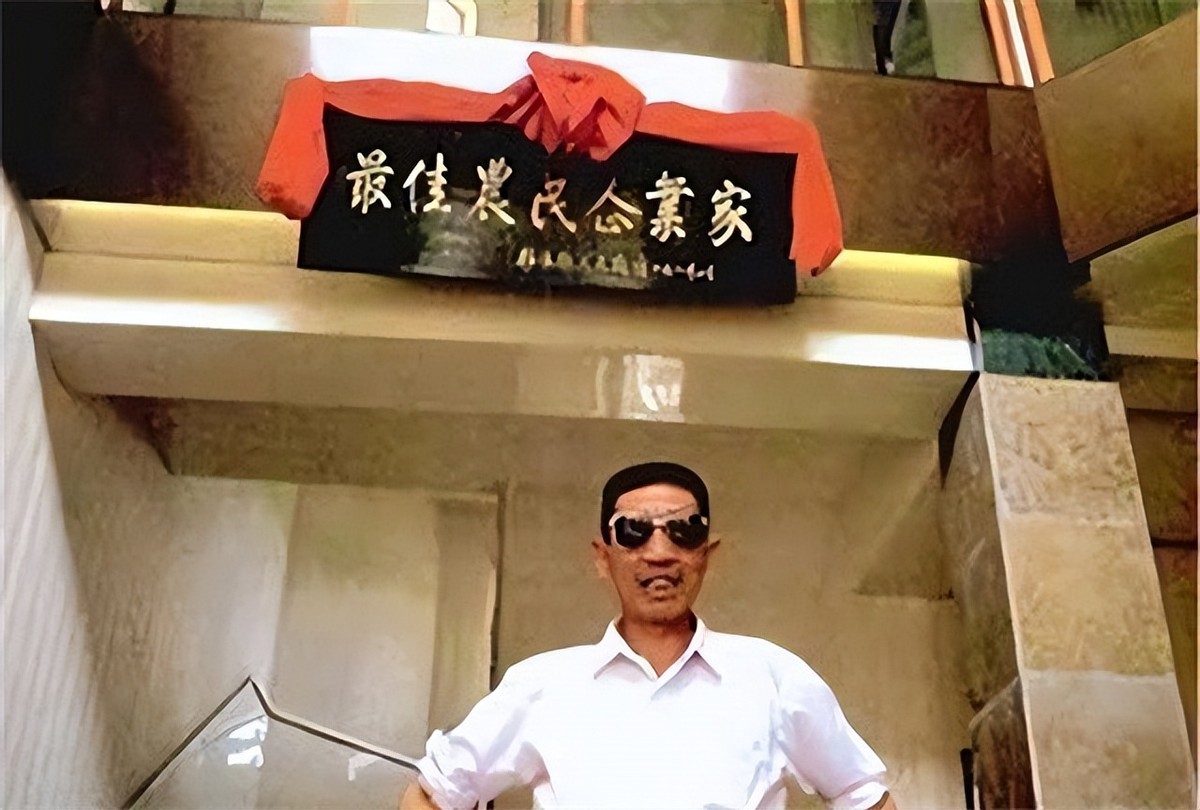 大邱庄禹作敏别墅现状：人去楼空，断垣残壁