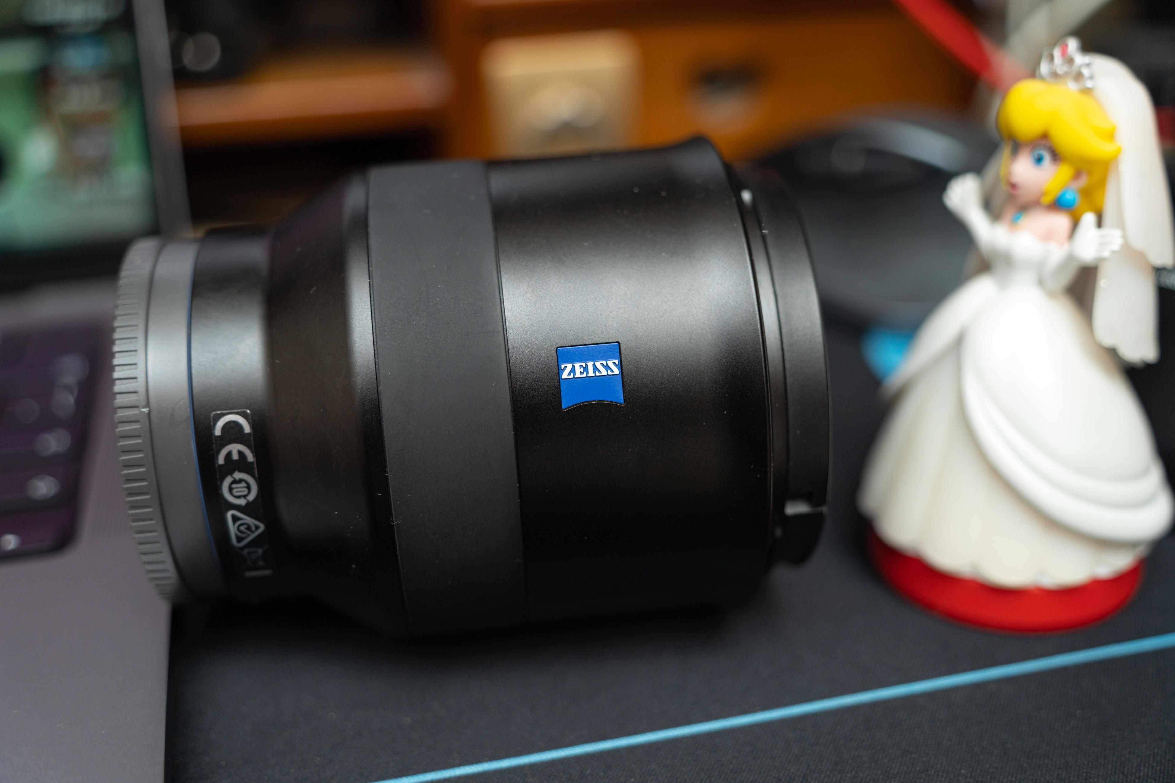 索尼全画幅微单平民级镜头分享 (索尼微单半画幅和全画幅镜头通用)