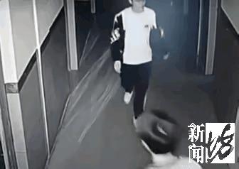 胡鑫宇最后穿的鞋子,胡鑫宇穿什么样的鞋子