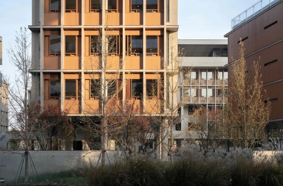 绿色节能建筑外立面,建筑外立面节能材料