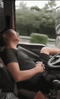 和女网友奔现靠谱吗,被女网友骗了钱怎么办