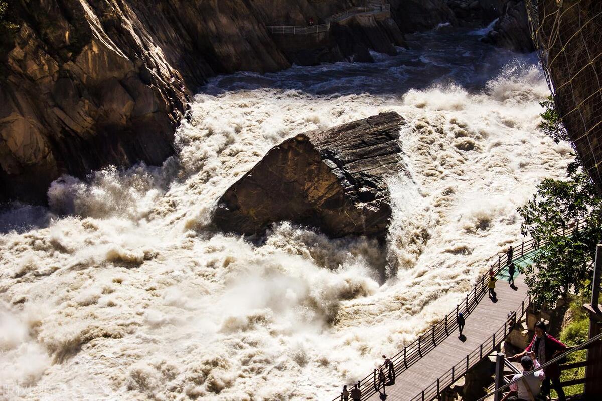 苦等12年云南最美自驾公路,云南最美低调景点自驾游攻略