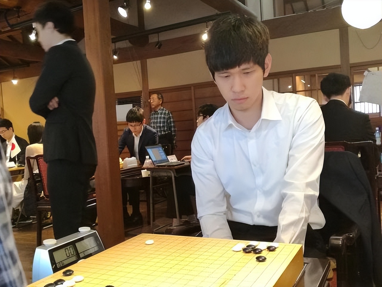中韩围棋十人对抗赛结果,中韩围棋十六强最后一局