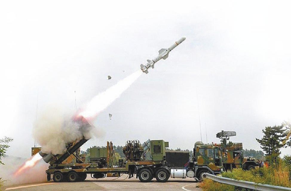 台向美买400枚鱼叉反舰弹，解放军需先发制人，一旦动手先打雷达