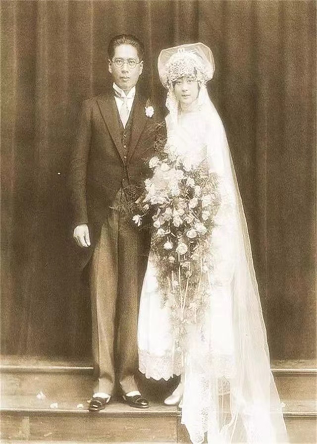 宋子文与蒋经国是什么关系,宋子文的三个女儿照片