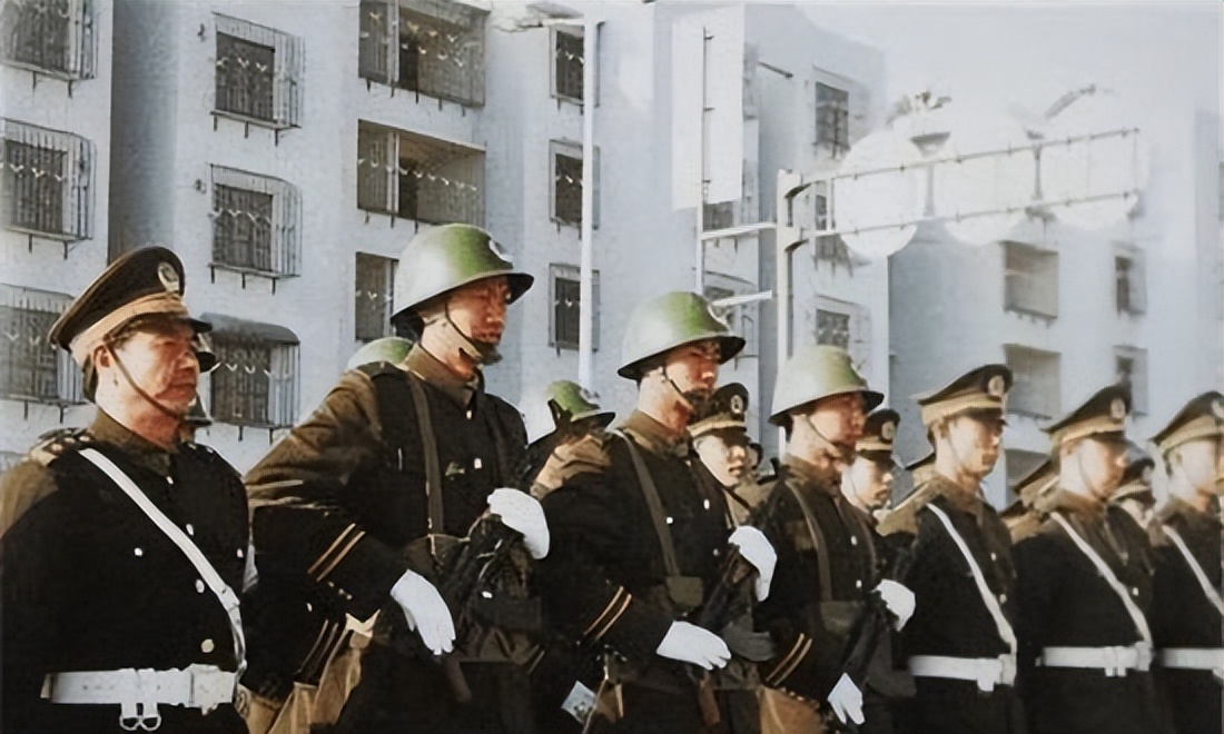 花季少女被杀害抛尸追凶13年凶手,花季少女被杀抛尸警方追凶