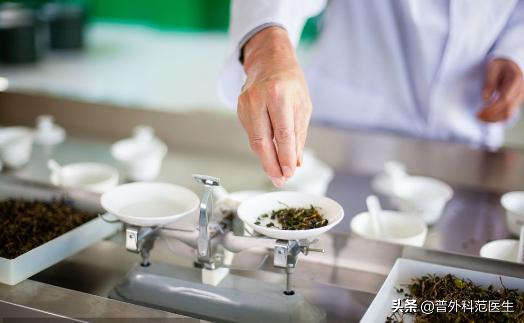 痔疮手术6天了还有渗出正常吗,痔疮手术后8天有分泌物怎么回事