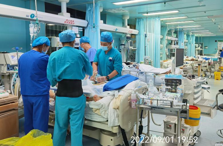 守护人民健康就是我们的责任,肩负重任做栋梁歌曲