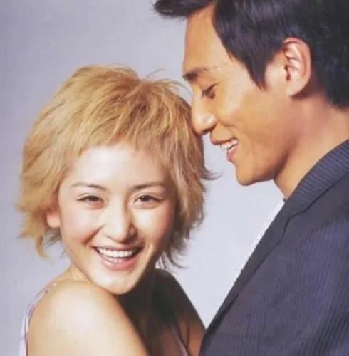 刘烨和妻子是如何相识的,刘烨荧幕情侣