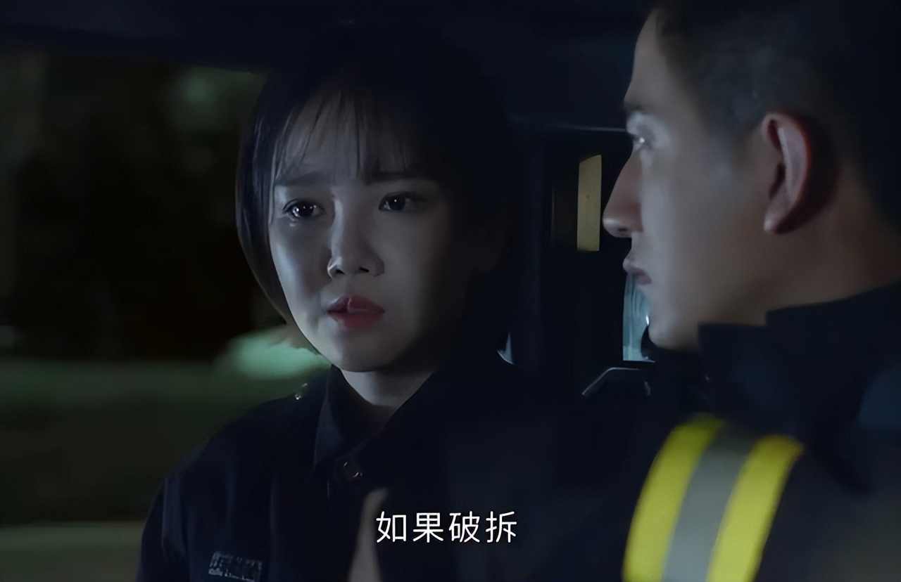 哪些明星整容后遗症越来越严重,整容明星后遗症对比图片