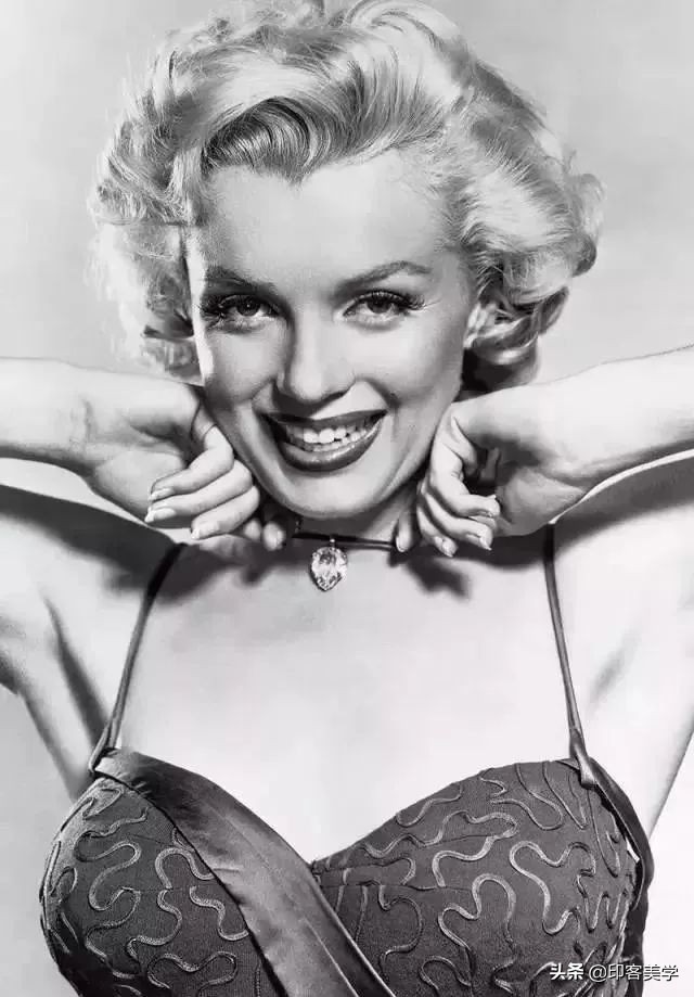 顶流名人的遗物,一缕头发也拍出百万?