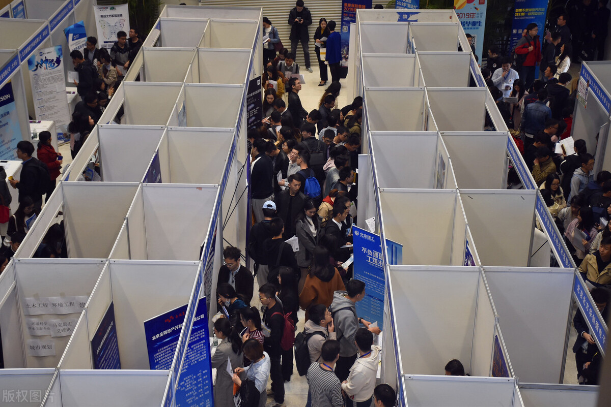 专科计算机该怎么学好找工作,专科生计算机专业找工作现状