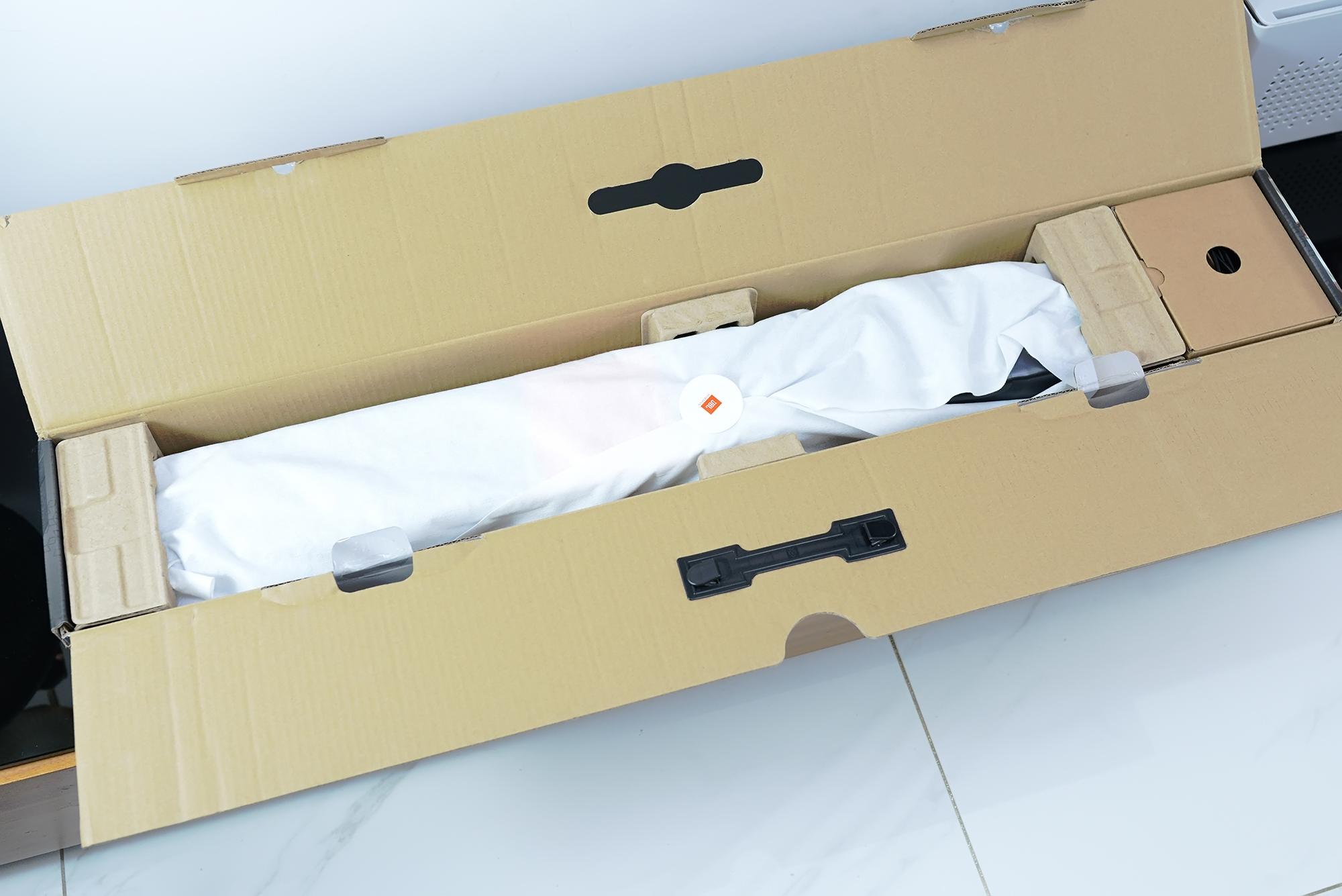 绕开所有坑:“*法大**威武”!但用脚投票,回音壁我选了JBL