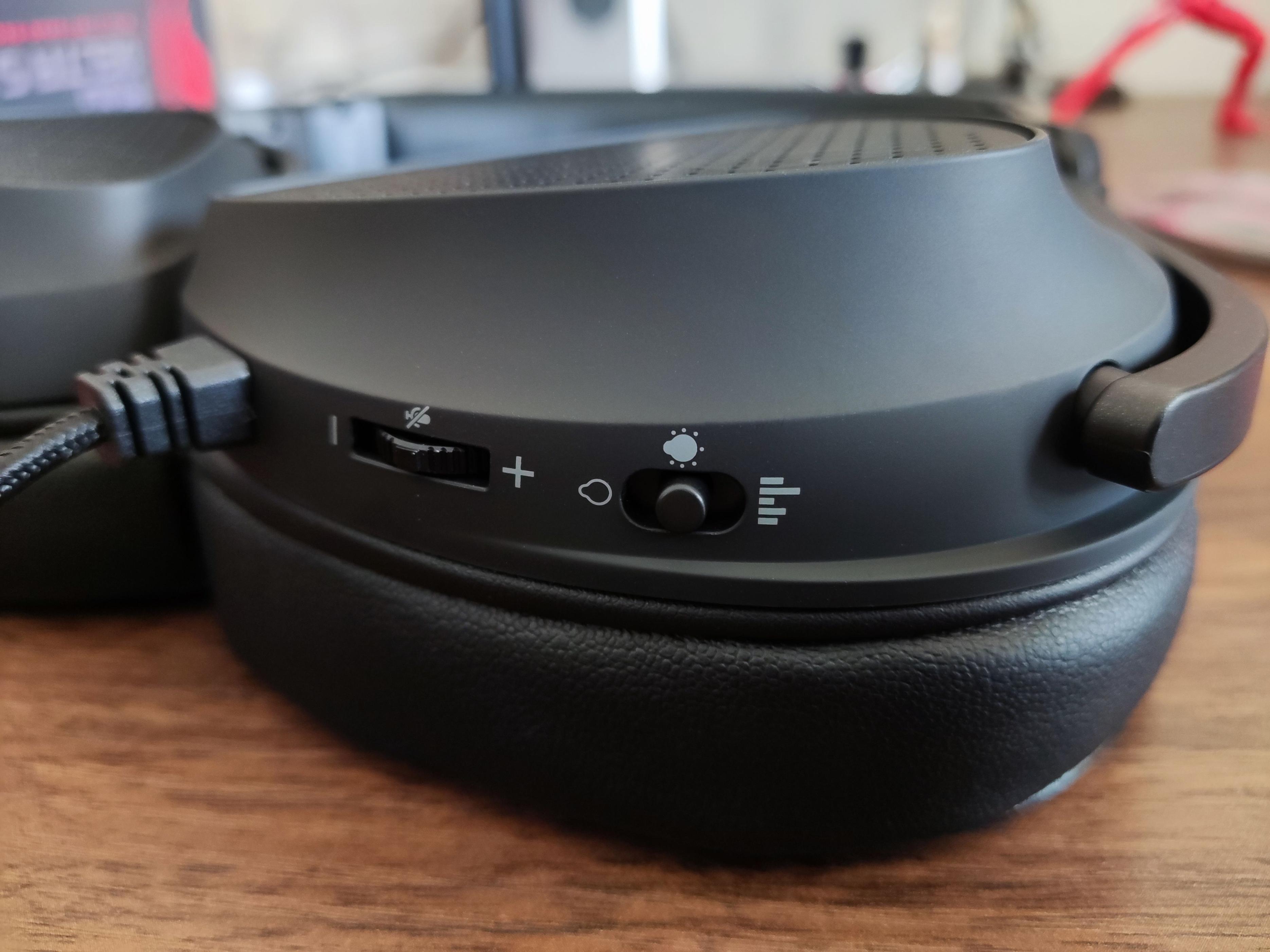 ROG棱镜S无线版电竞耳机,rog游戏耳机棱镜s版怎么样