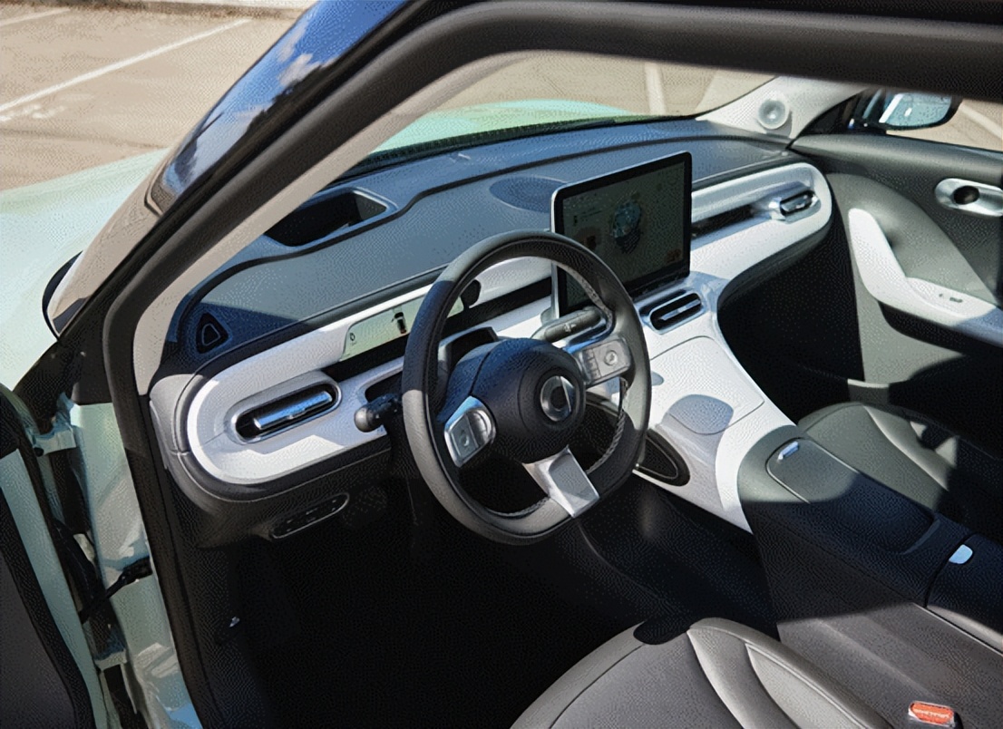 购买汽车推荐哪款车型最好看点,女生买汽车推荐哪款车型比较好点