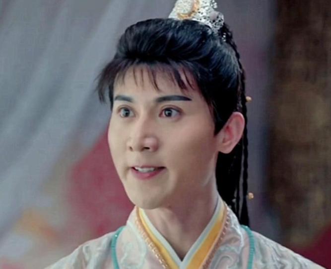 盘点那些长脸的男星,国内被嘲笑鞋拔子脸的男星