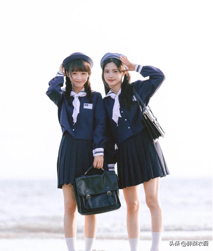 jk水手服女孩的日常穿搭,jk女生水手服照片