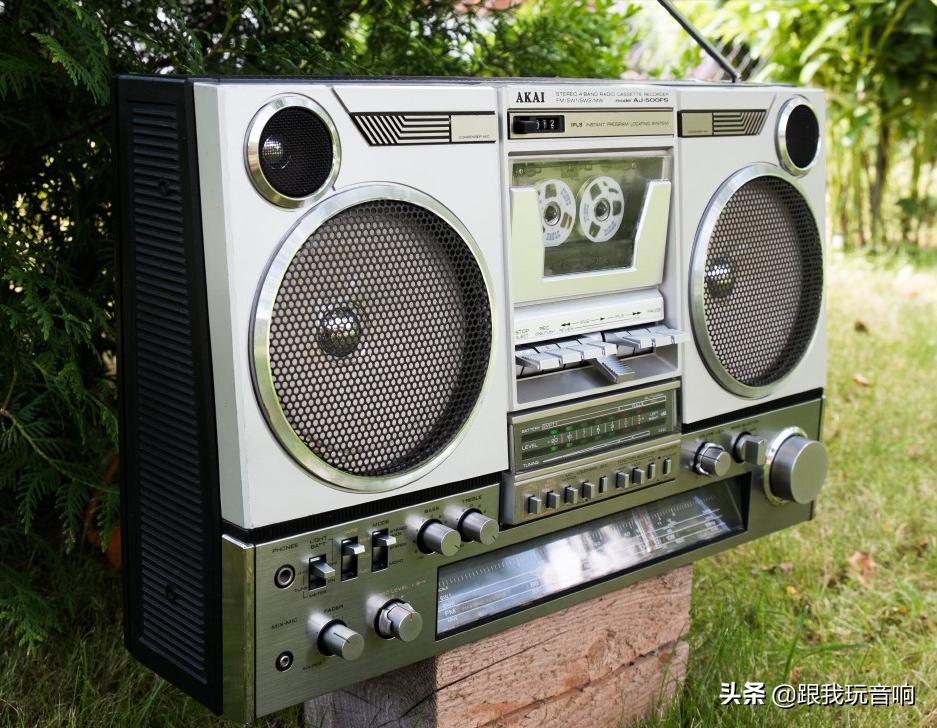 雅佳akaiewi5000音色,雅佳akai音质