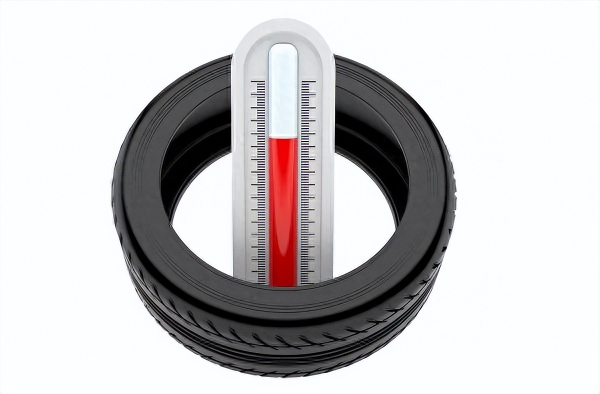 车胎爆了要马上停下来吗,不要慌稳住视频