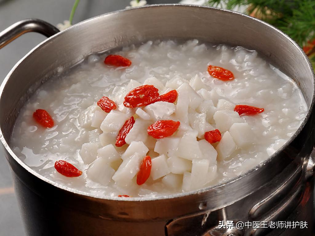 脸上长斑血瘀最快方法调理,祛斑中药水点斑