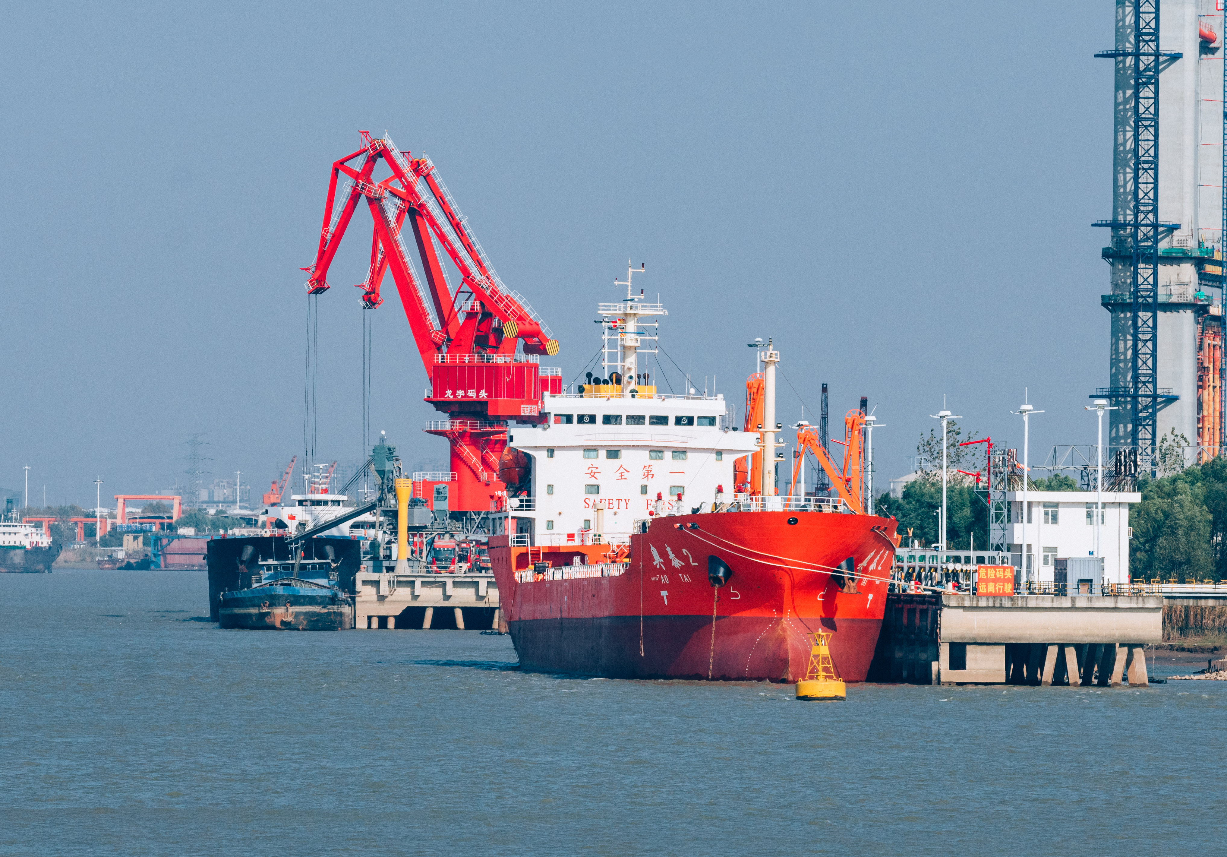 沿着运河看中国,沿着海岸线看苏州