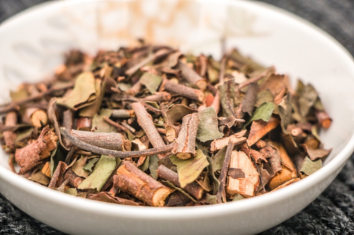 月经一直不停有什么办法止血中医,月经一直不停是怎么回事中医