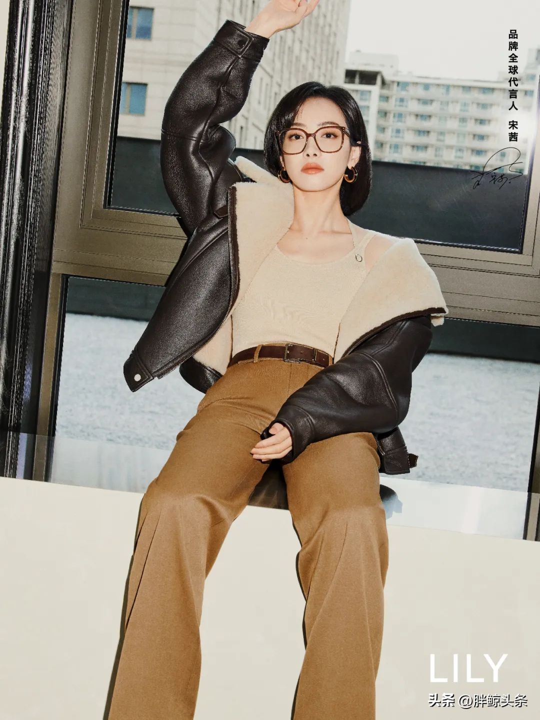 对话时尚连衣裙秋装,lily商务时装穿搭