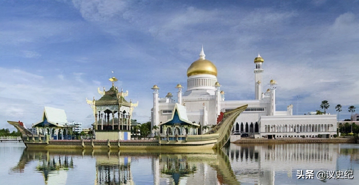 600年前明朝人在南洋建一小国，如今此国人均GDP超越发达国家